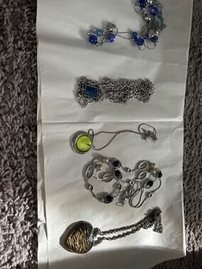 Silver Toned Necklaces - lot of 5